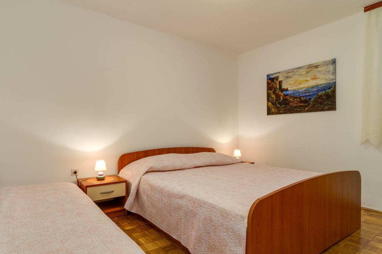 Apartments Perka Near Beach 普拉 外观 照片