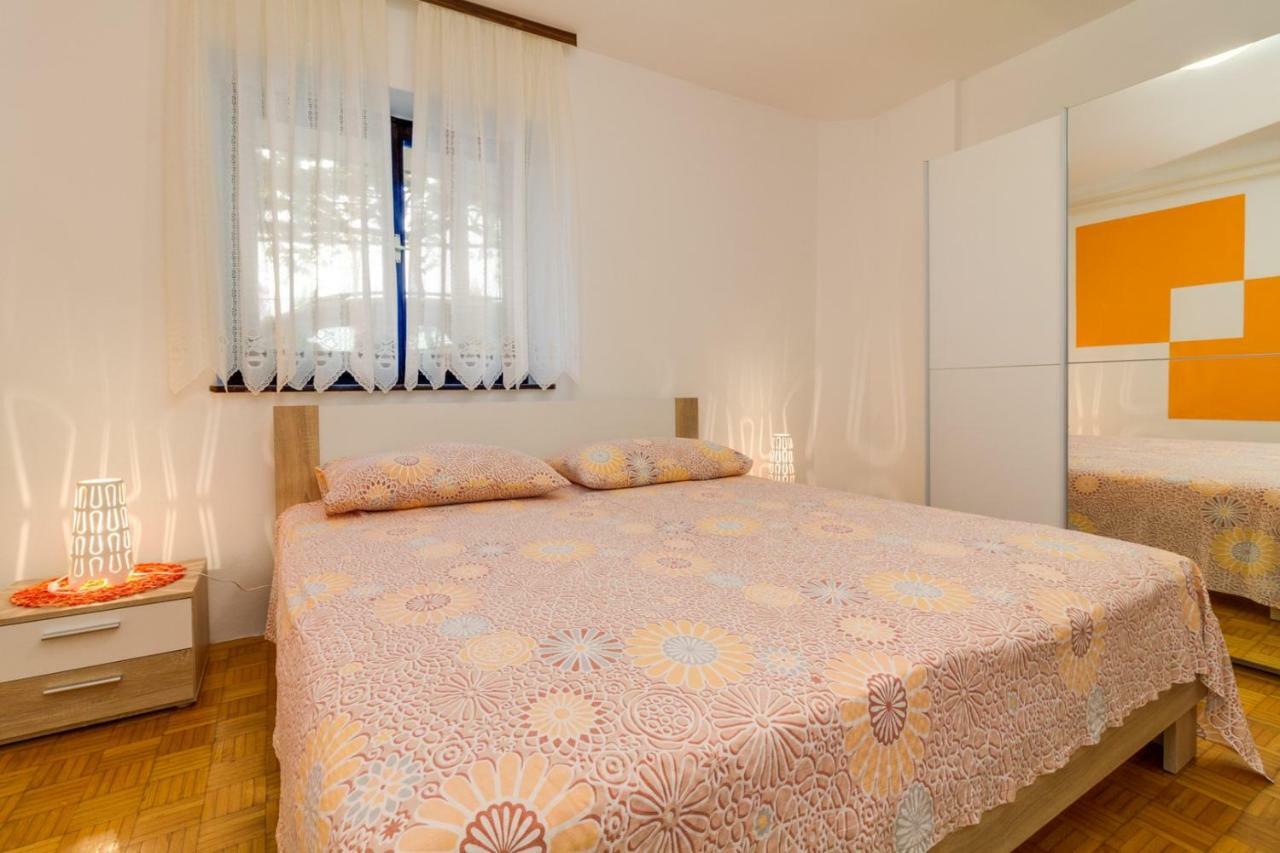 Apartments Perka Near Beach 普拉 外观 照片