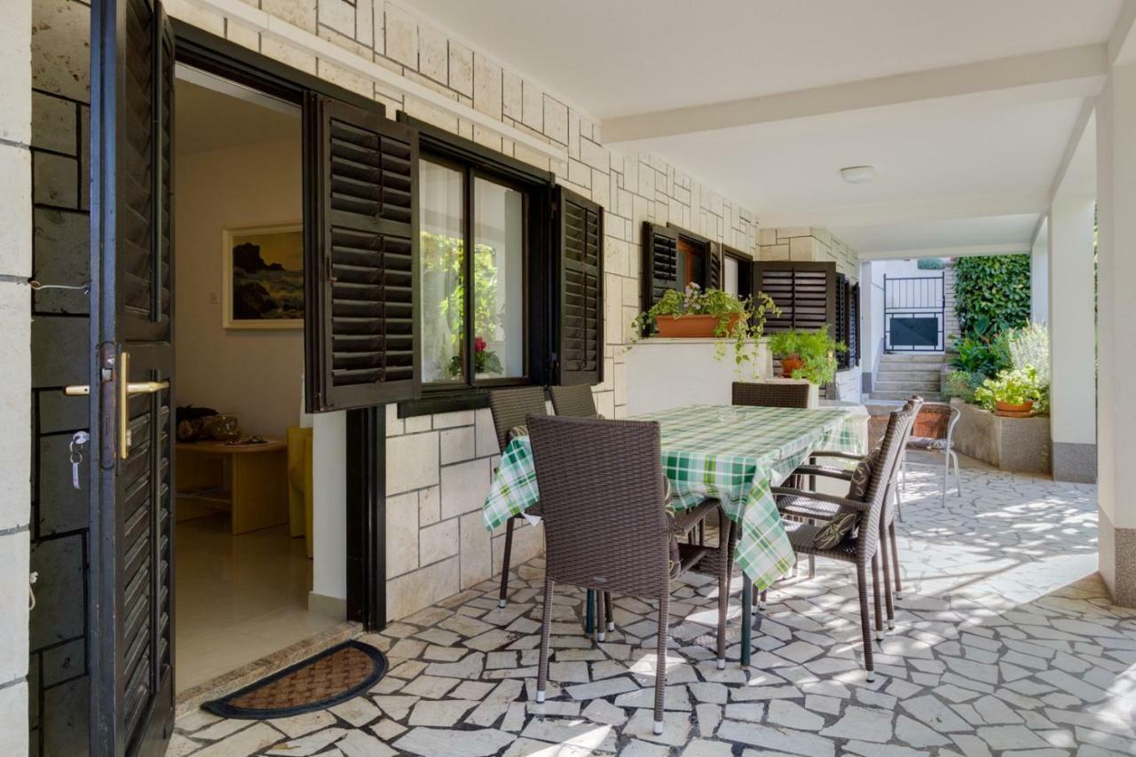 Apartments Perka Near Beach 普拉 外观 照片