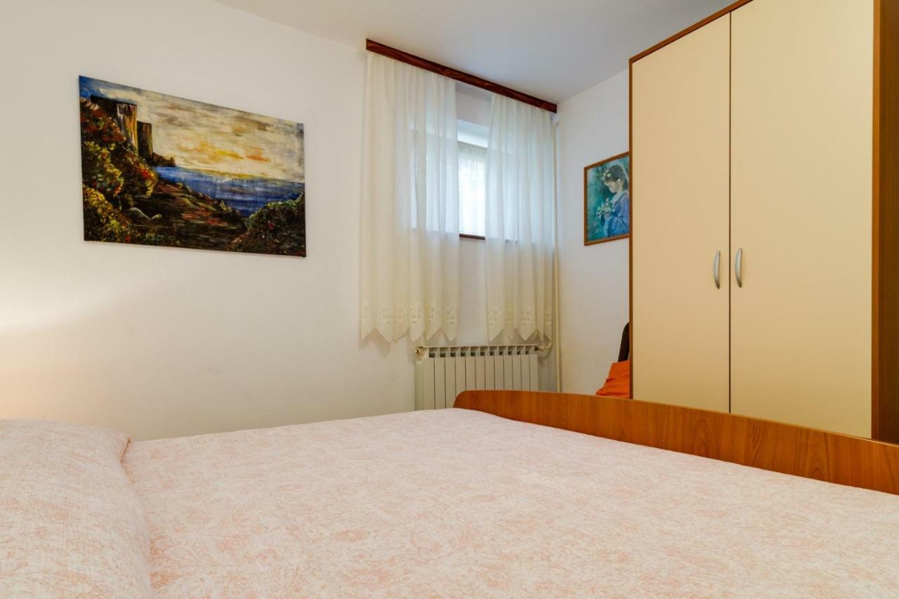 Apartments Perka Near Beach 普拉 外观 照片